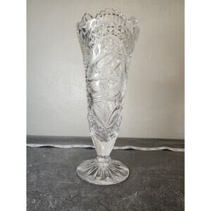 Hofbauer Byrdes Aramis‎ Birds Hand-Cut 10”Lead Crystal Bouquet Vase
